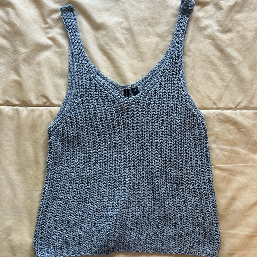 Moon & Madison Light Gray Knit Top